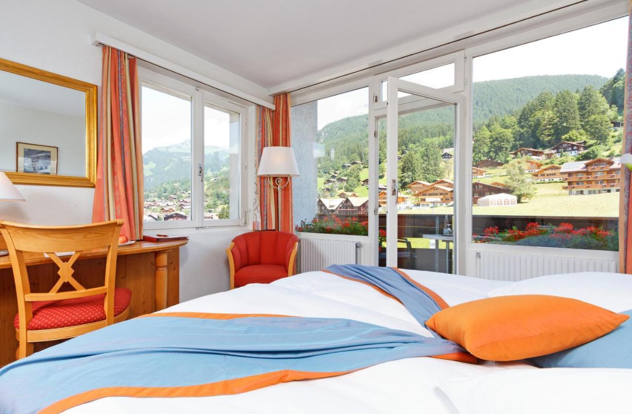 ダービー　スイス　クオリティ　ホテル グリンデルヴァルト エクステリア 写真